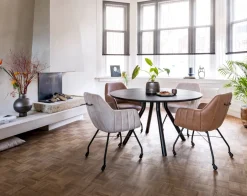 Arvada ronde eiken eettafel met zwart metalen poot 125cm