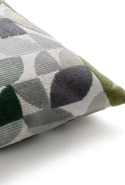 BeautiQ - Elite kussen 40x60cm in de kleur Olijf - COCOmaison