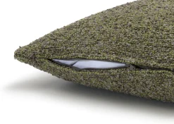 BeautiQ - Upper kussen 45x45cm in de kleur Olijf - COCOmaison