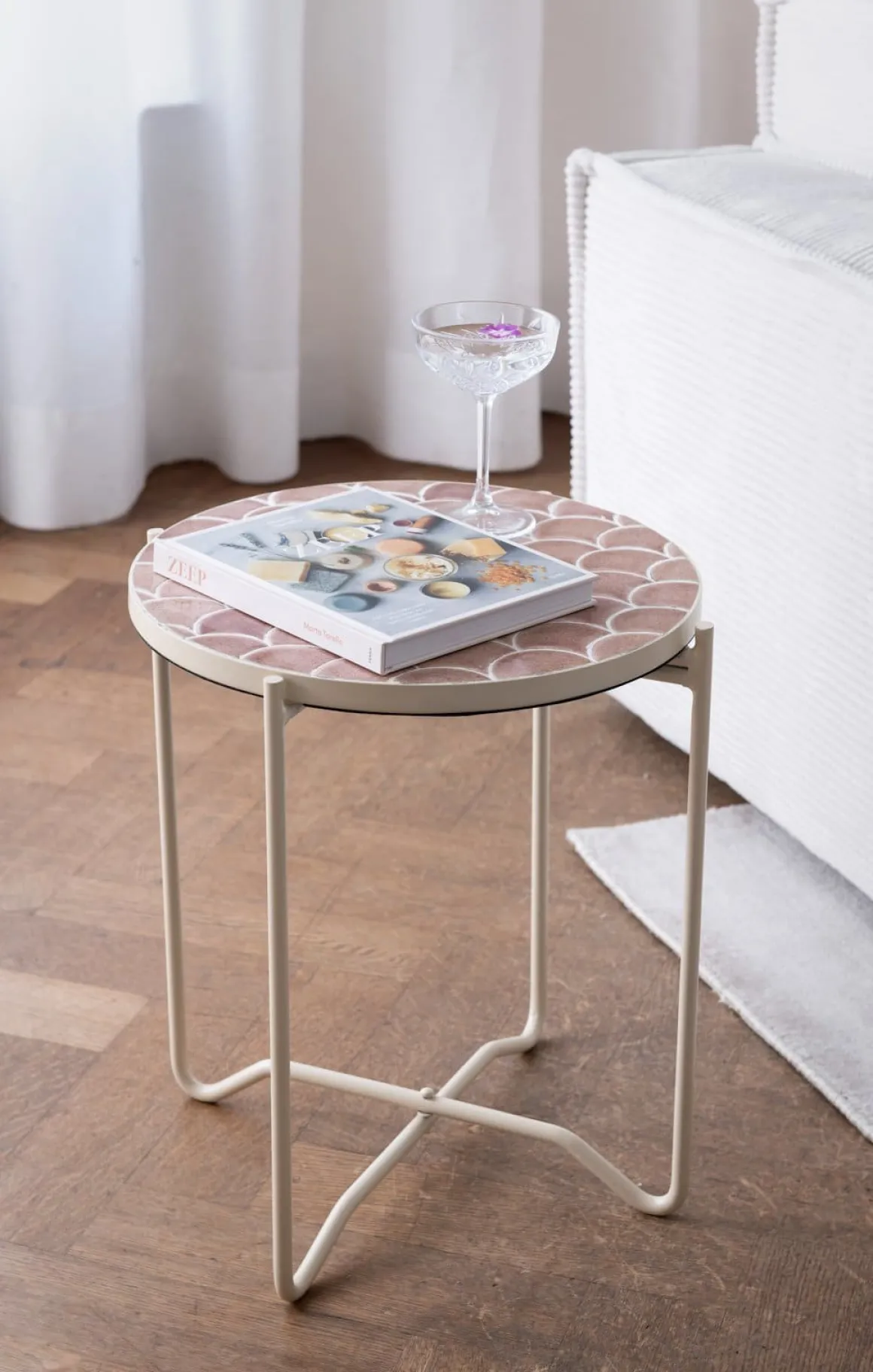 Bento bijzettafel H45cm in de kleur Roze - COCOmaison