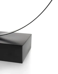 Circle Man beeld H58cm in de kleur Zwart - COCOmaison