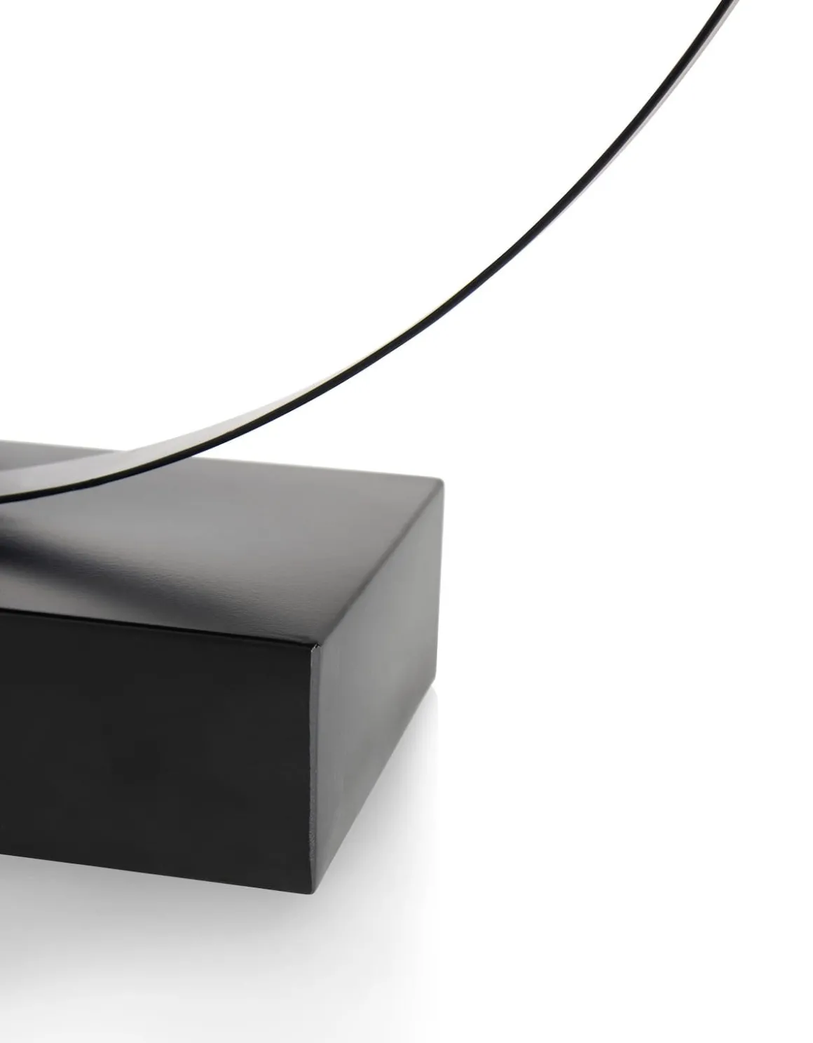 Circle Man beeld H58cm in de kleur Zwart - COCOmaison