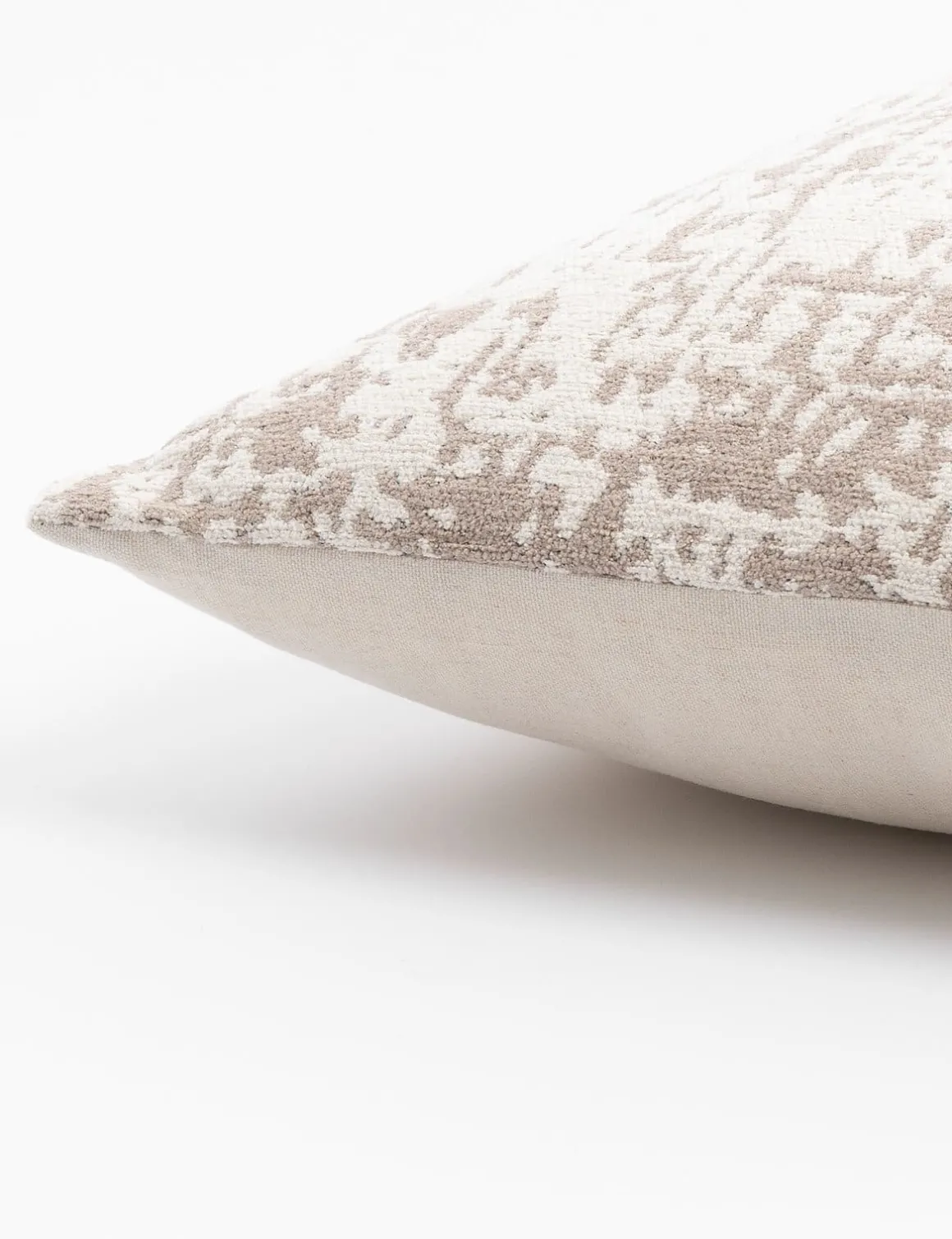 COCOmaison, Lily kussen 45x45cm - Taupe