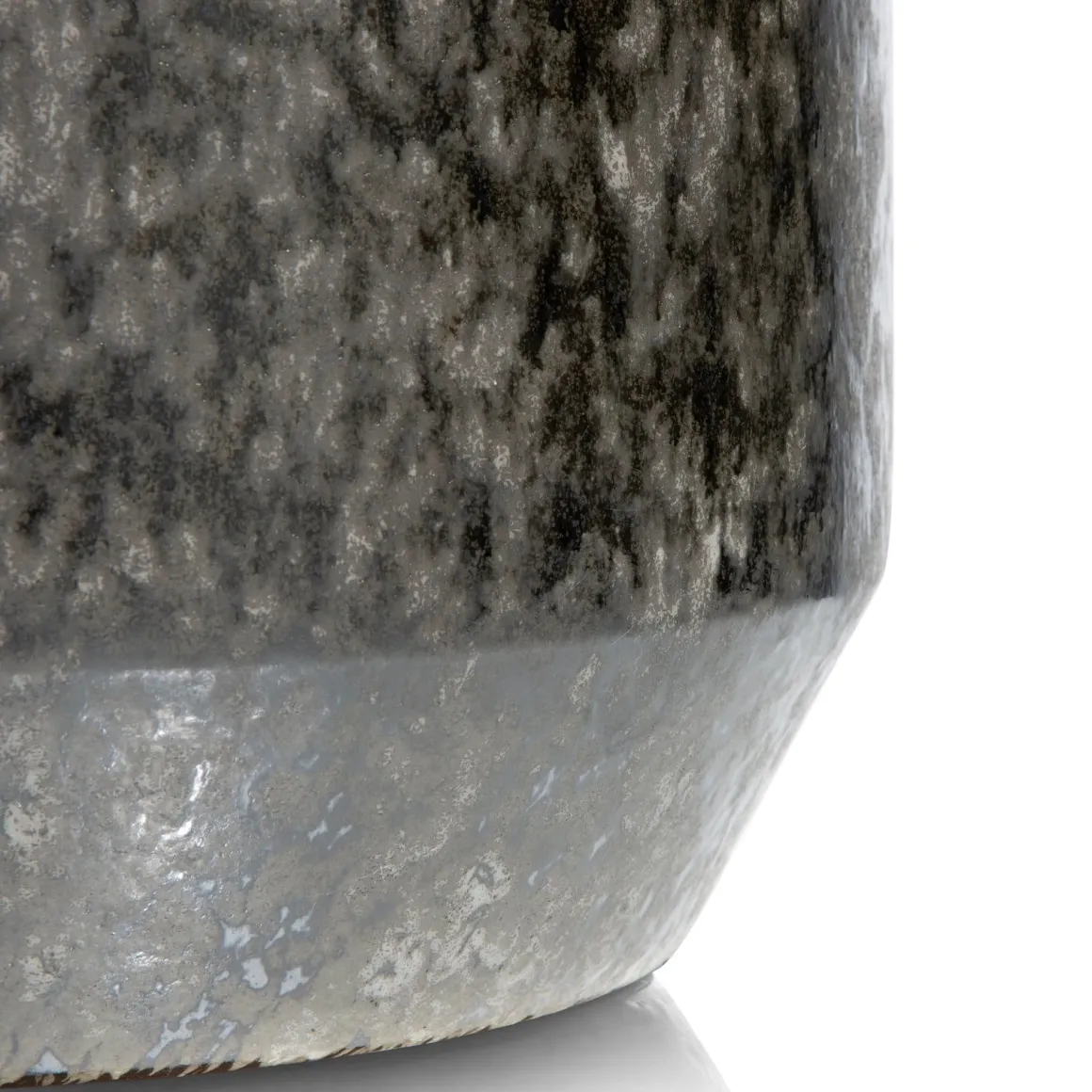 Dalila pot H36cm in de kleur Zwart - COCOmaison