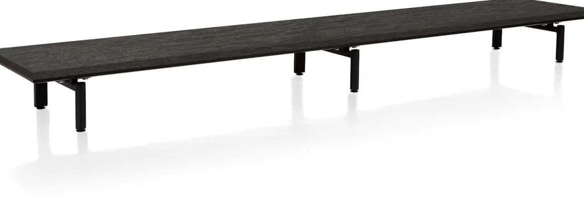 ELEMENTS platform 250 cm. incl. 3 metalen poten - 250 cm