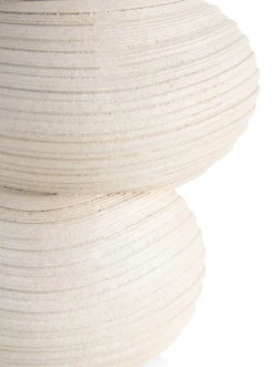 Juul vaas H36,6cm in de kleur Crème - COCOmaison