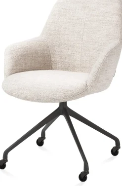 Mats, armstoel aluminium frame wielen rough off black - stof Luton - Creme