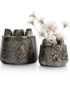 Safia vaas H21cm in de kleur Zwart - COCOmaison