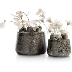 Safia vaas H21cm in de kleur Zwart - COCOmaison