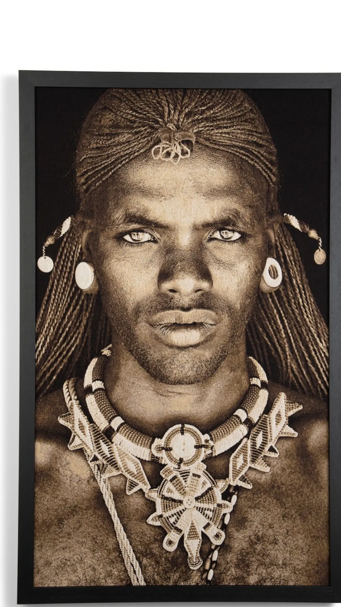 Samburu Warrior schilderij in de kleur Multi Color - COCOmaison