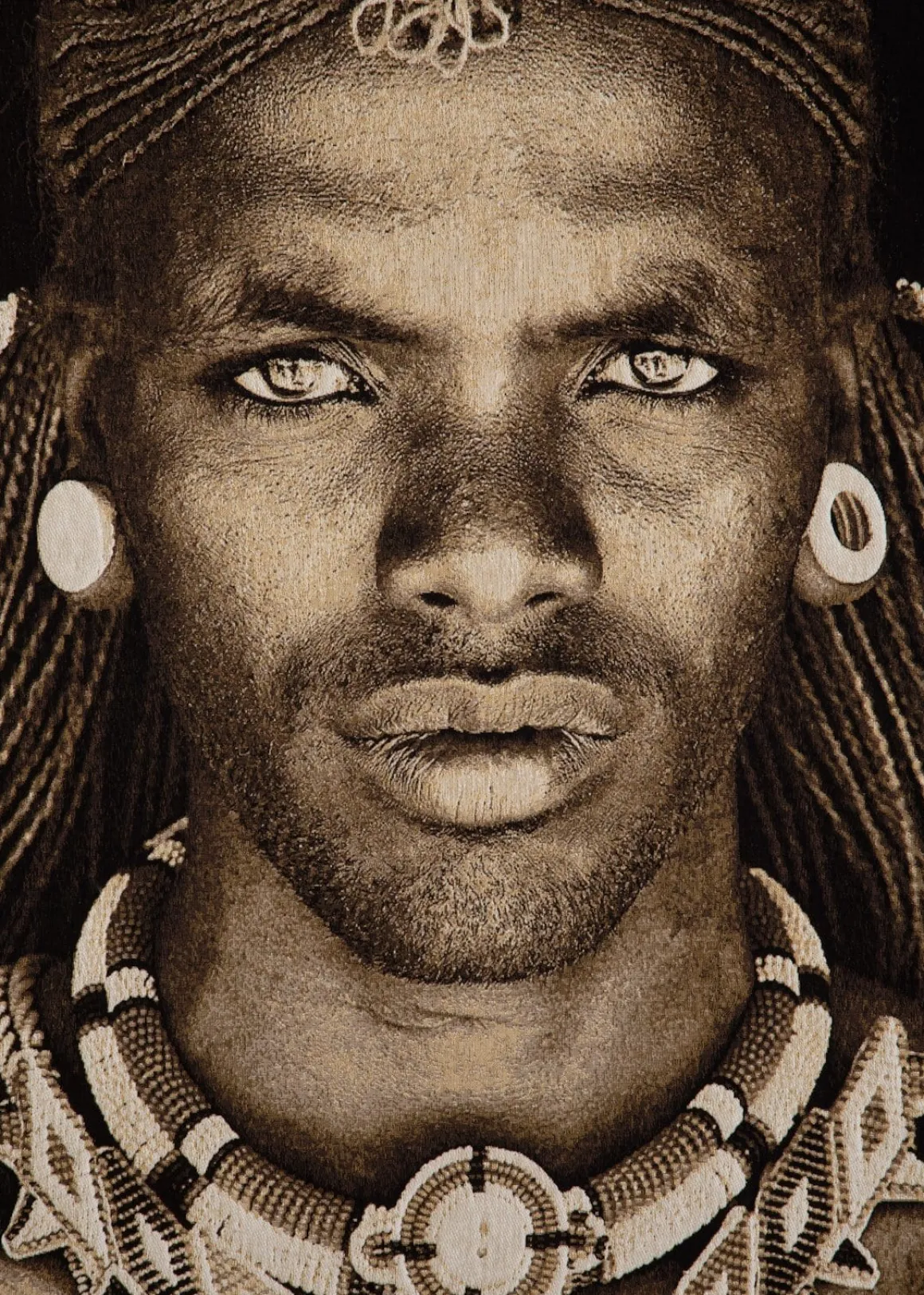 Samburu Warrior schilderij in de kleur Multi Color - COCOmaison