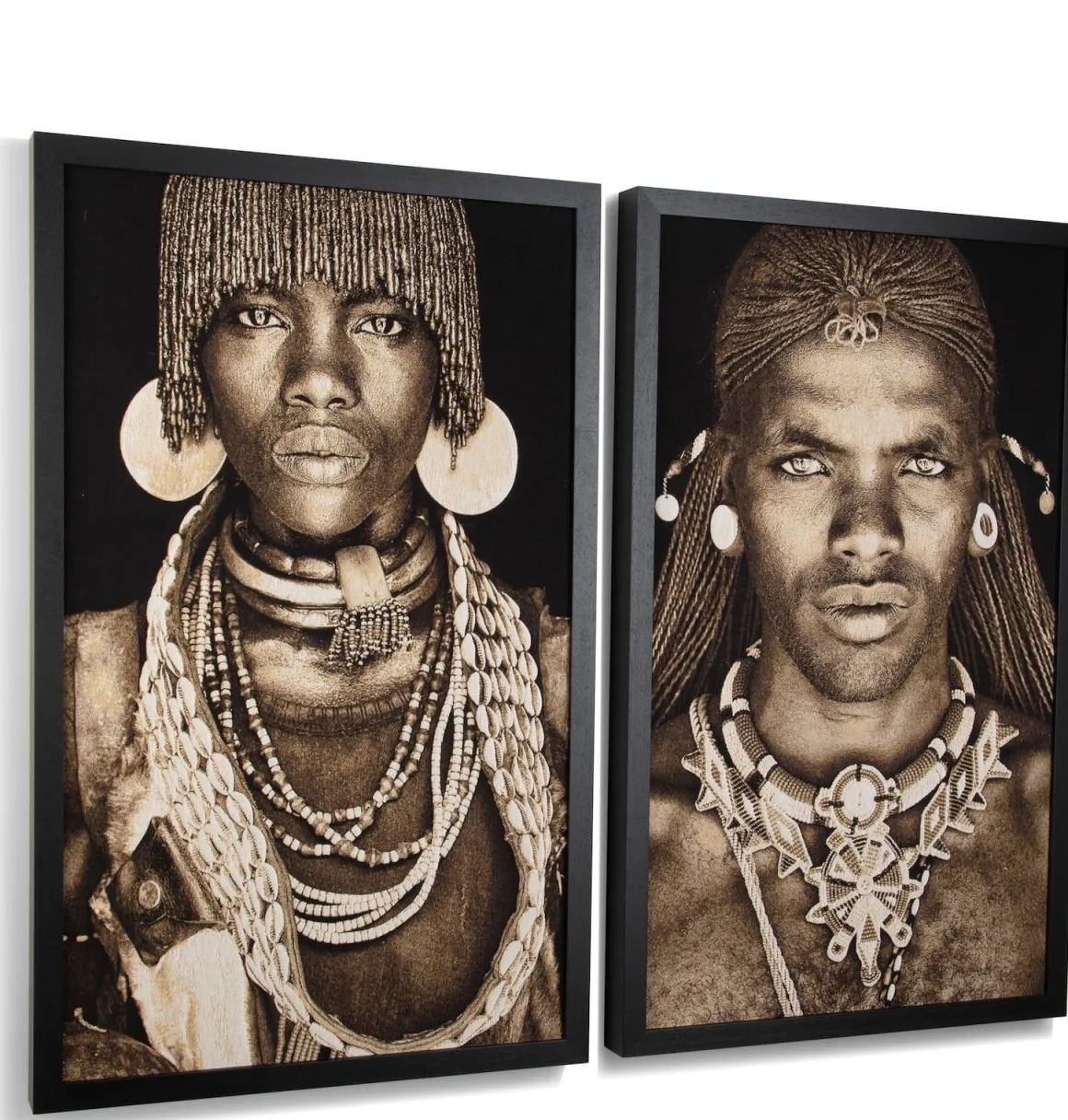 Samburu Warrior schilderij in de kleur Multi Color - COCOmaison