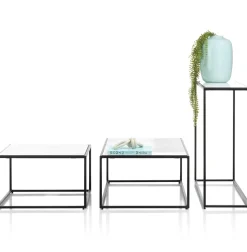 Stand Up bijzettafel in de kleur Zwart - COCOmaison