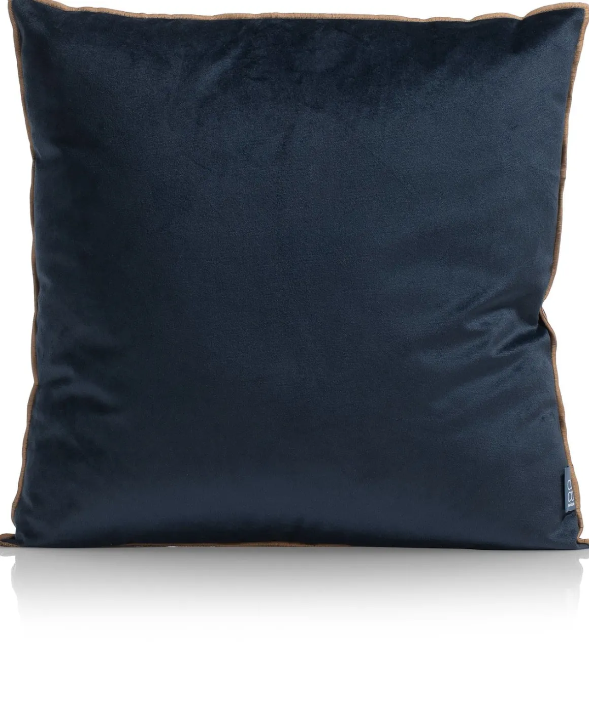 Tim kussen 45x45cm in kleur Blauw shop je bij COCOmaison