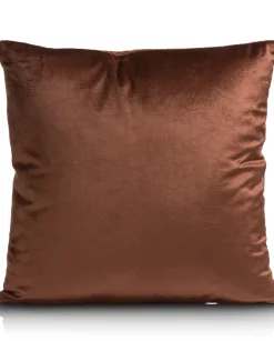 Timeless Aria kussen 45x45cm in de kleur Koper - COCOmaison