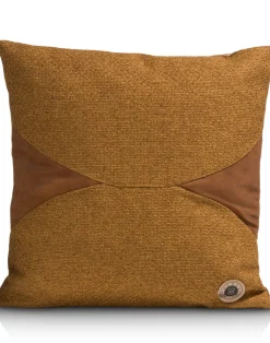 Timeless Aria kussen 45x45cm in de kleur Geel - COCOmaison