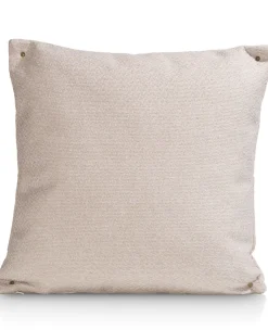 Timeless Avery kussen 50x50cm in de kleur Beige - COCOmaison