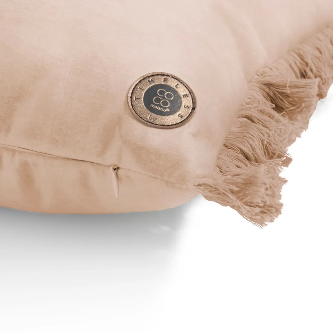 Timeless Mila kussen 30x50cm in de kleur Camel - COCOmaison