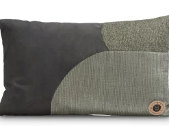 Timeless Scarlett kussen 30x50cm in de kleur Olijf - COCOmaison