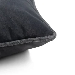 Timeless Sean kussen 60x60cm in de kleur Antraciet - COCOmaison
